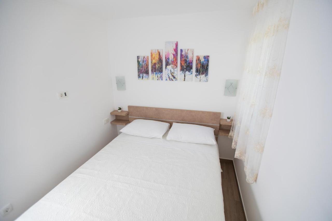 Apartman Roza Podstrana Exterior foto